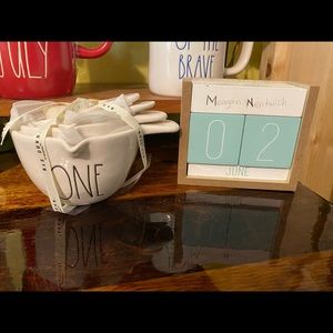 Rae Dunn Measuring cups RESERVED!!